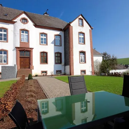 Schloss Brait * بورج ريولاند
